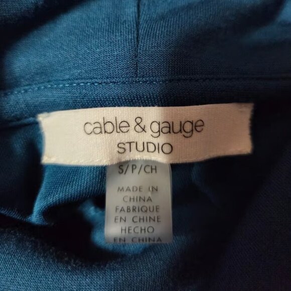 Cable & Gauge sweater - Picture 3 of 3